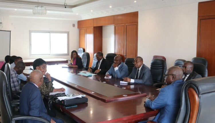 Des antirétroviraux disponibles jusqu’en 2026, annonce le ministre de la Santé Des antirétroviraux disponibles jusqu’en 2026, annonce le ministre de la Santé