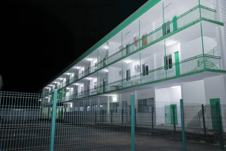 Solidarité en action : les élèves déplacés de Plaine-Orety accueillis à Léon MBA à quelques jours du bac