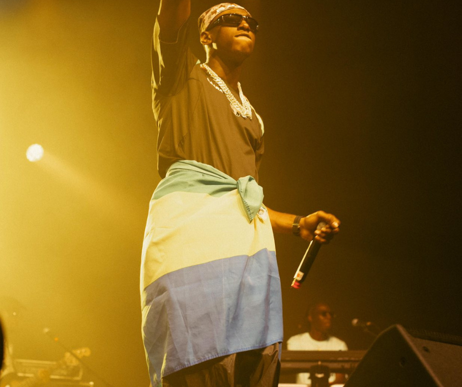 L’Oiseau Rare enflamme le Casino de Paris