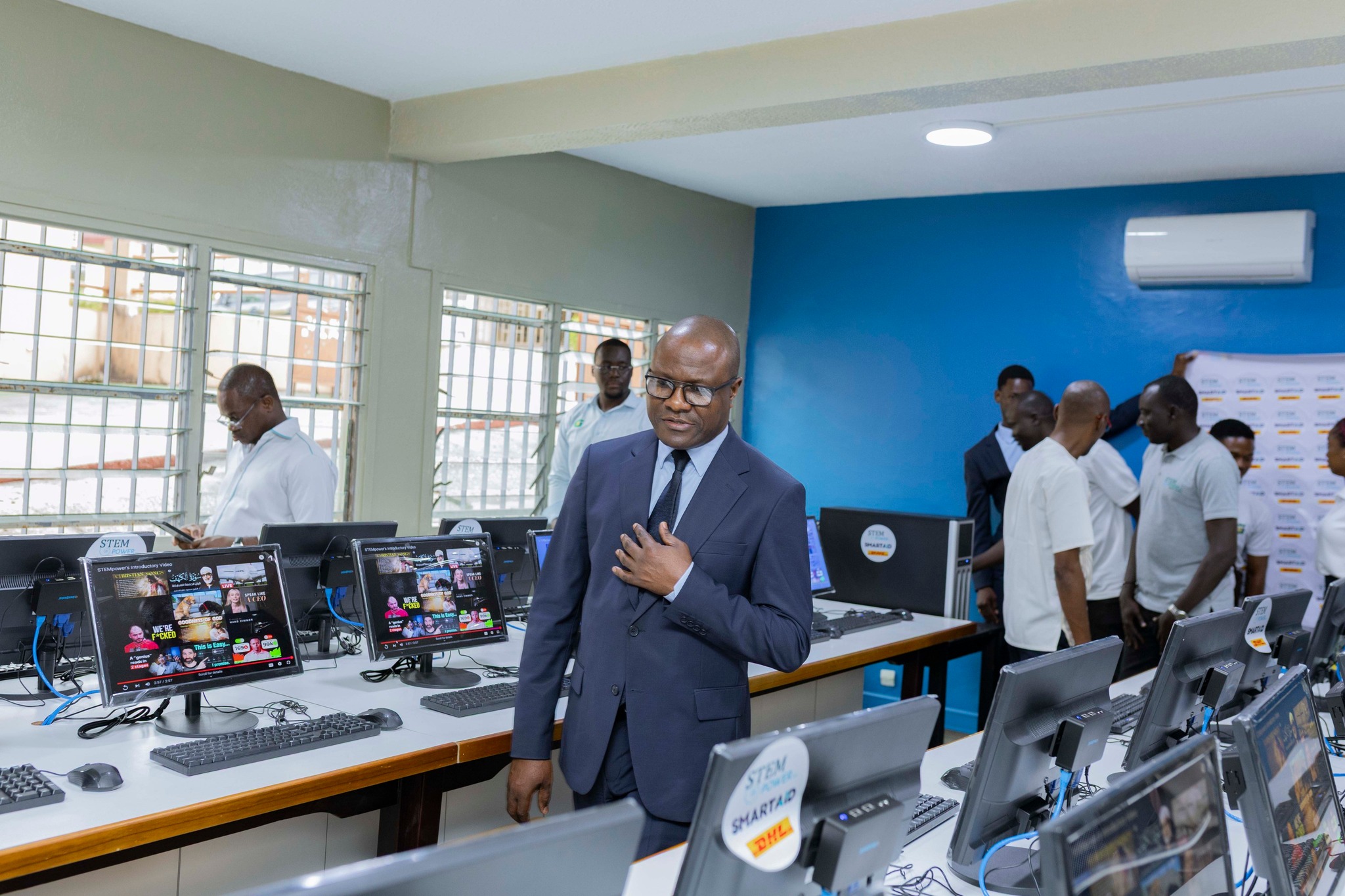 INSG x STEM POWER : La technologie au service de la jeunesse gabonaise