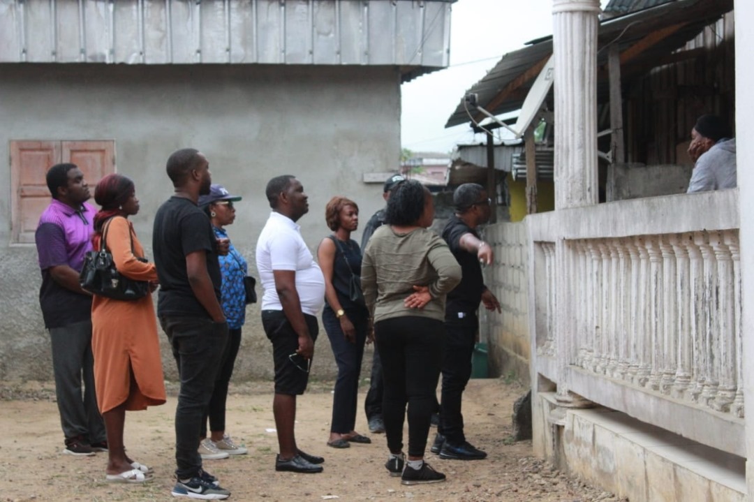 Porte-à-porte à Sotega : quand l’écoute citoyenne devient une priorité