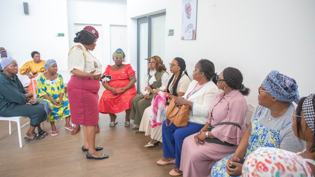 Octobre Rose : Zita Oligui Nguema aux côtés des femmes de la Maison d’Alice Octobre Rose : Zita Oligui Nguema aux côtés des femmes de la Maison d’Alice