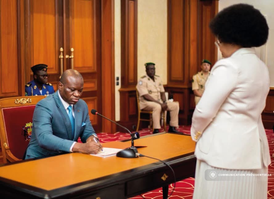 Incompatibilité ministérielle : deux membres du Gouvernement quittent leurs fonctions après leur élection au Sénat