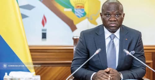 Oligui Nguema lance un sévère avertissement à la classe dirigeante