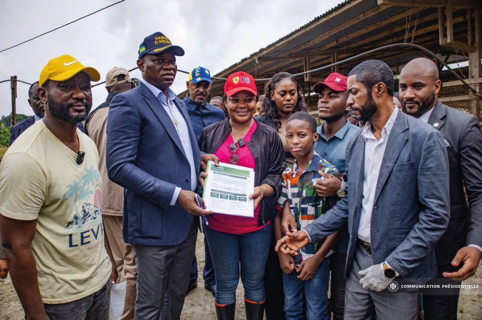 Akanda : Oligui Nguema salue BTF Farming, vitrine d’une agriculture gabonaise moderne et productive Akanda : Oligui Nguema salue BTF Farming, vitrine d’une agriculture gabonaise moderne et productive