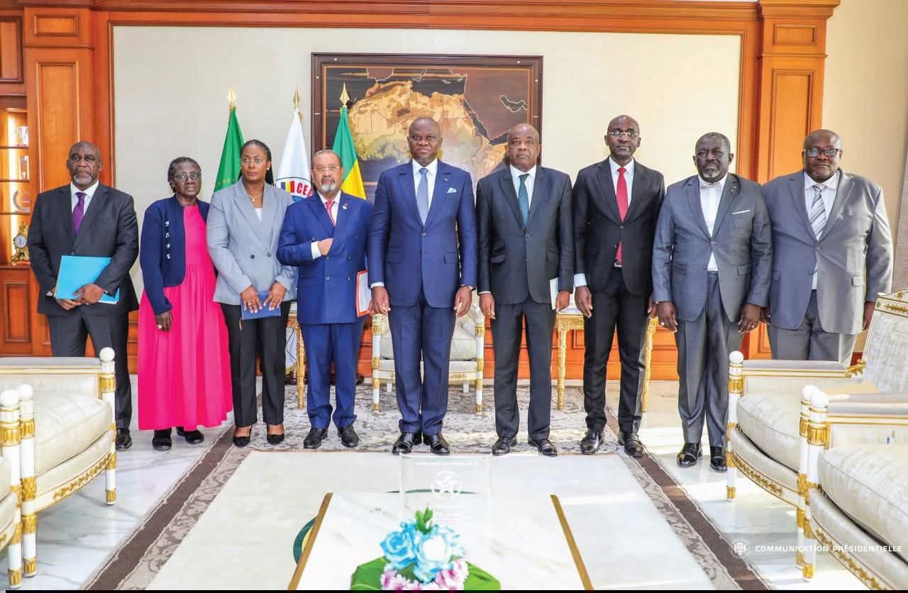 Audience au Palais présidentiel : le CESEC entre pleinement en mission Audience au Palais présidentiel : le CESEC entre pleinement en mission
