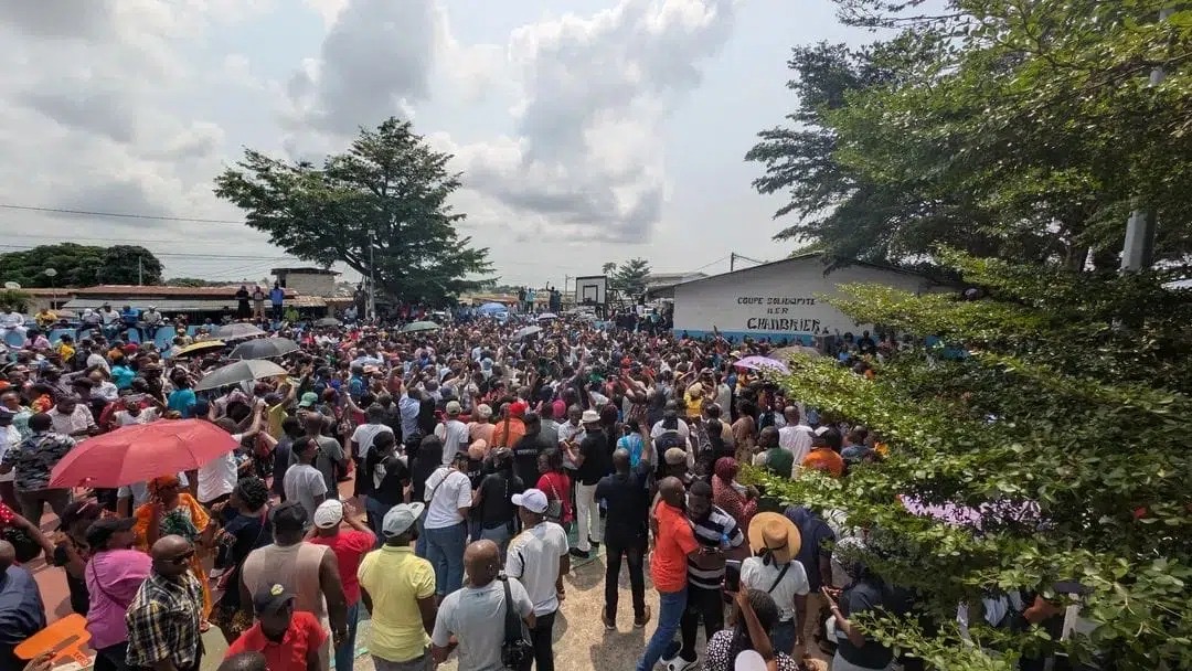 Gabon : crise de confiance entre leaders syndicaux et base enseignante