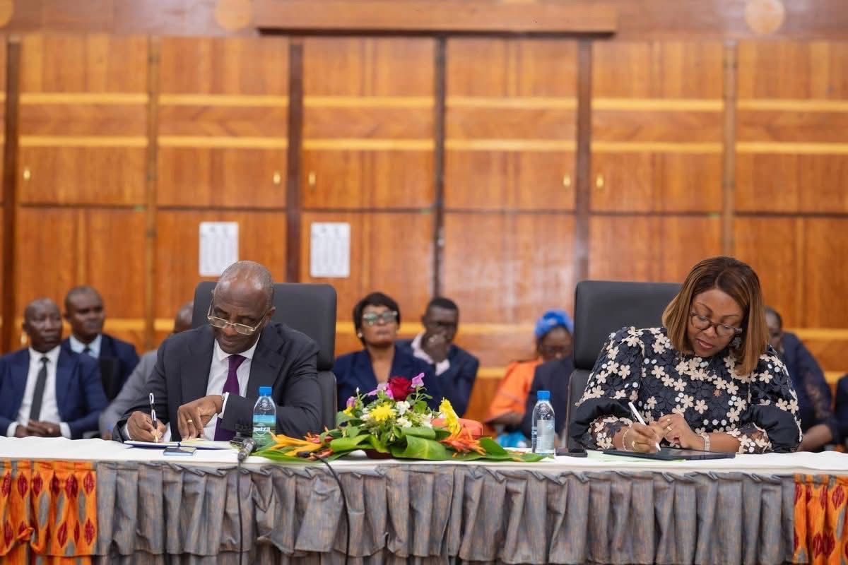 Dialogue social relancé : le Gouvernement face aux syndicats de l’Administration publique