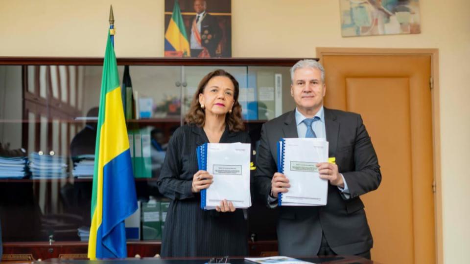 Ntoum : un hôpital mère-enfant en projet, entre ambition sanitaire et défi de concrétisation Ntoum : un hôpital mère-enfant en projet, entre ambition sanitaire et défi de concrétisation