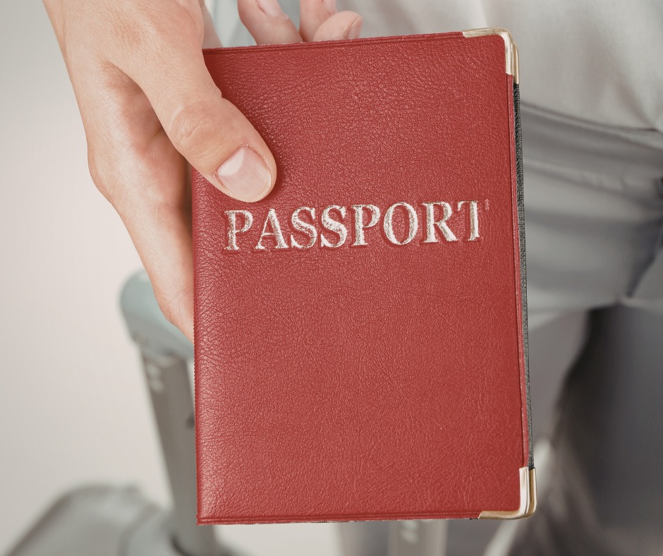 Faux passeport rouge : une polémique qui ravive les tensions politiques au Gabon