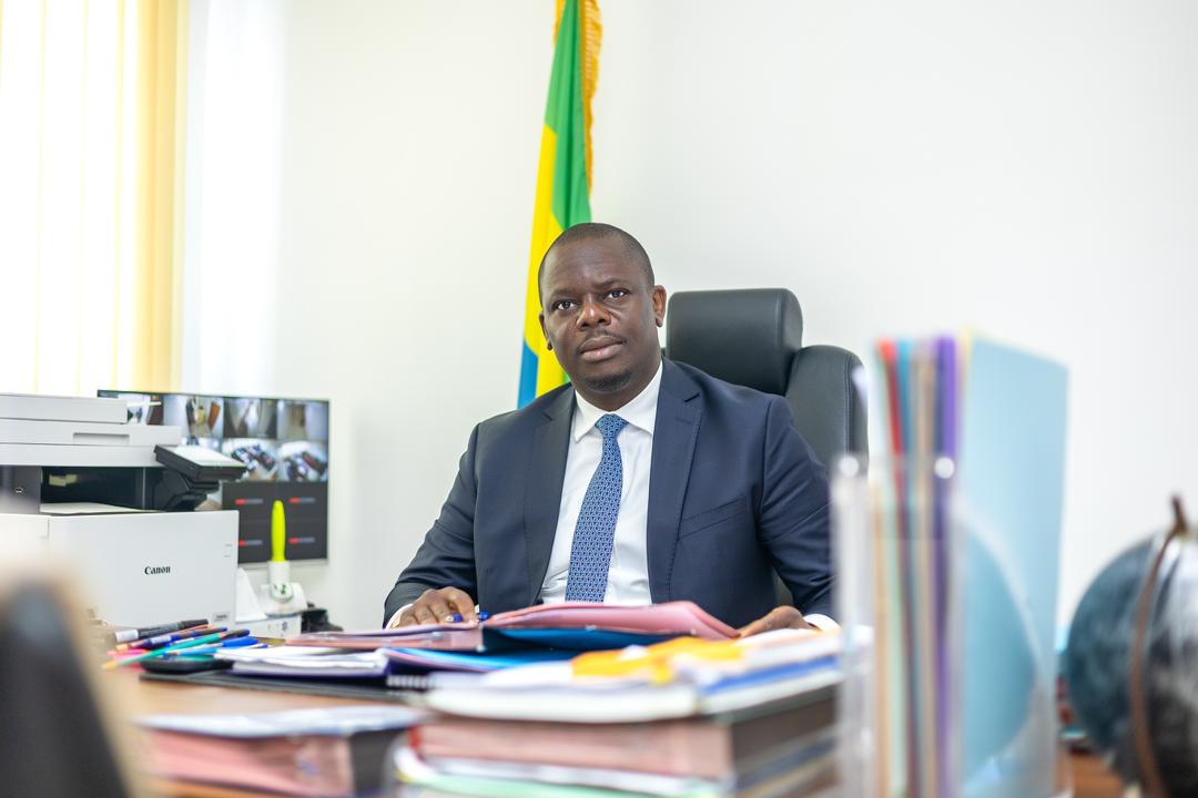 Fly Gabon Holding : Luther Steeven Abouna Yangui rejoint le Conseil d’administration