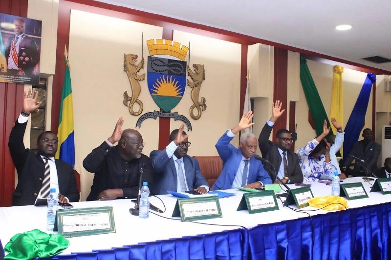 Libreville : du blocage au consensus, un budget 2026 sous pression et sous promesses