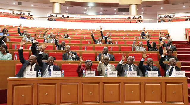 Assemblée nationale : deux projets de loi adoptés avant la clôture de la session parlementaire Assemblée nationale : deux projets de loi adoptés avant la clôture de la session parlementaire