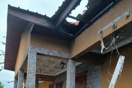 Akanda : un pyromane en série sème la psychose après plusieurs incendies criminels Akanda : un pyromane en série sème la psychose après plusieurs incendies criminels