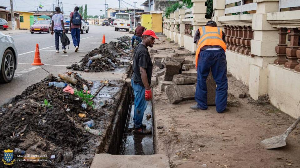 Port-Gentil lance son offensive anti-inondations : la mairie engage un vaste chantier d’assainissement