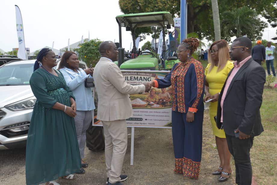 Mécanisation agricole : la Coopérative Familiale TULEMANG franchit un cap grâce à l’appui du ministère de l’Agriculture
