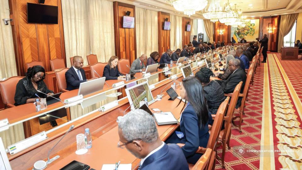 Conseil des ministres : Oligui Nguema hausse le ton et lance une vaste offensive réformatrice