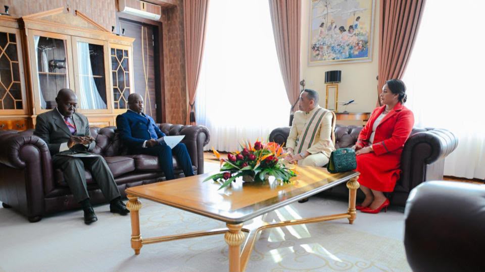 Madagascar-Gabon : Hermann Immongault porte le message d’Oligui Nguema et consolide l’axe Libreville-Antananarivo Madagascar-Gabon : Hermann Immongault porte le message d’Oligui Nguema et consolide l’axe Libreville-Antananarivo