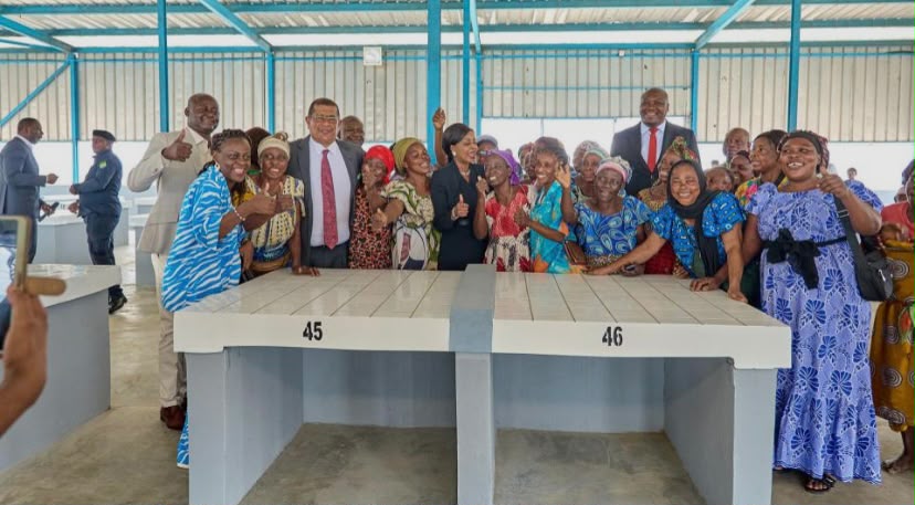 Moanda : Eramet Comilog et l’État gabonais inaugurent trois projets majeurs au profit des communautés Moanda : Eramet Comilog et l’État gabonais inaugurent trois projets majeurs au profit des communautés