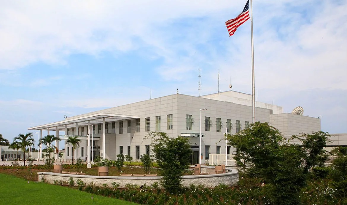 Visas américains : les Gabonais devront désormais se rendre à Yaoundé ou Malabo dès le 1er août Visas américains : les Gabonais devront désormais se rendre à Yaoundé ou Malabo dès le 1er août