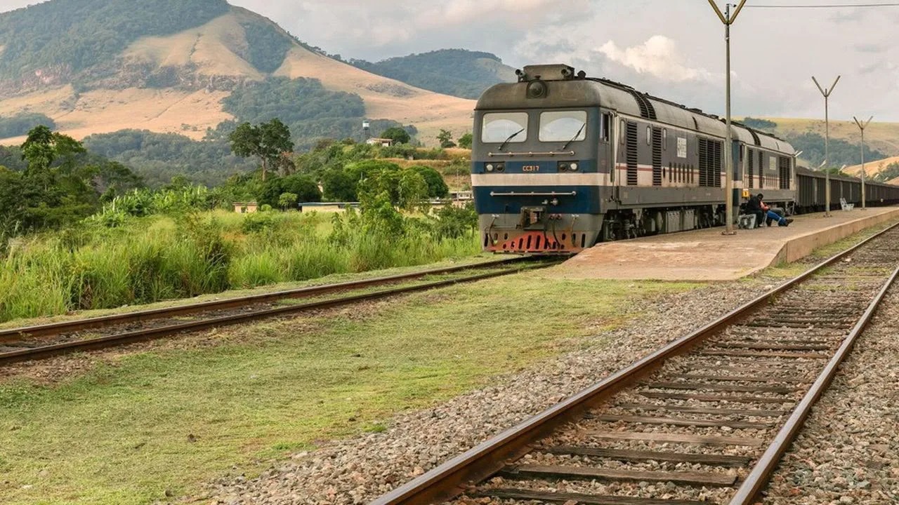 Transgabonais : un financement de 312 millions d’euros pour moderniser l’axe ferroviaire stratégique du Gabon Transgabonais : un financement de 312 millions d’euros pour moderniser l’axe ferroviaire stratégique du Gabon
