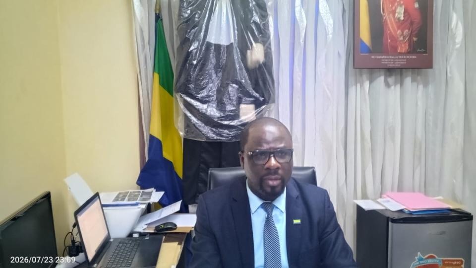 Féminicide présumé à Tchibanga : un commandant de police placé en détention provisoire après la mort de son ex-compagne Féminicide présumé à Tchibanga : un commandant de police placé en détention provisoire après la mort de son ex-compagne
