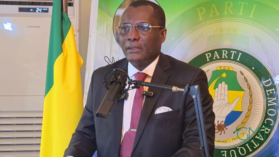 « Le miroir du pouvoir » : Ali Akbar Onanga Y’Obegue plaide pour une gouvernance fondée sur la vérité