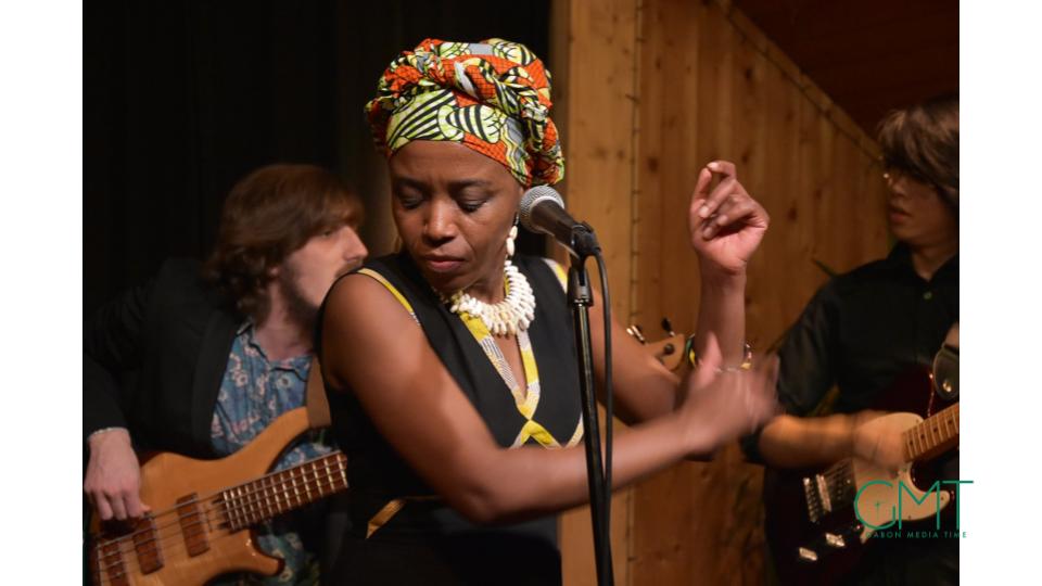 [Musique] Tita Nzebi poursuit sa conquête de l’Europe avec quatre nouvelles dates