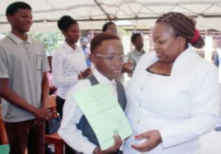 Baccalauréat 2026 : les 10 plus jeunes lauréats du Gabon célébrés pour leur excellence