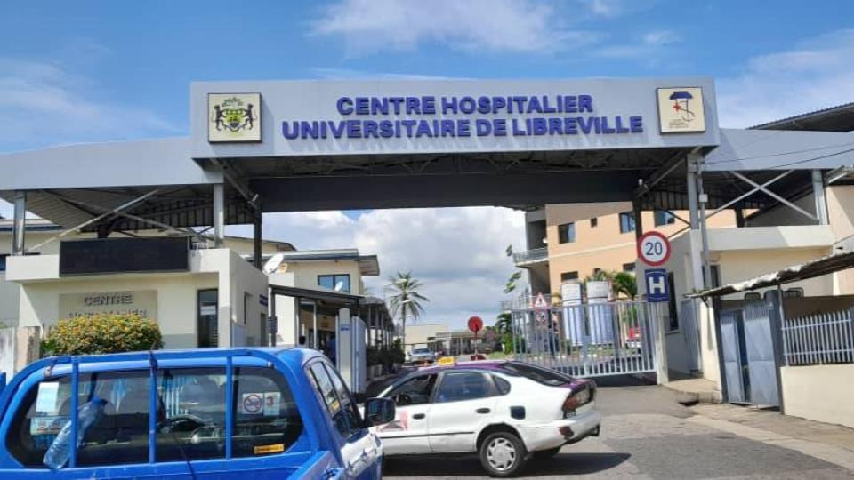CHUL : la nouvelle tarification des stages médicaux fait débat sur fond d’interrogations juridiques et sociales