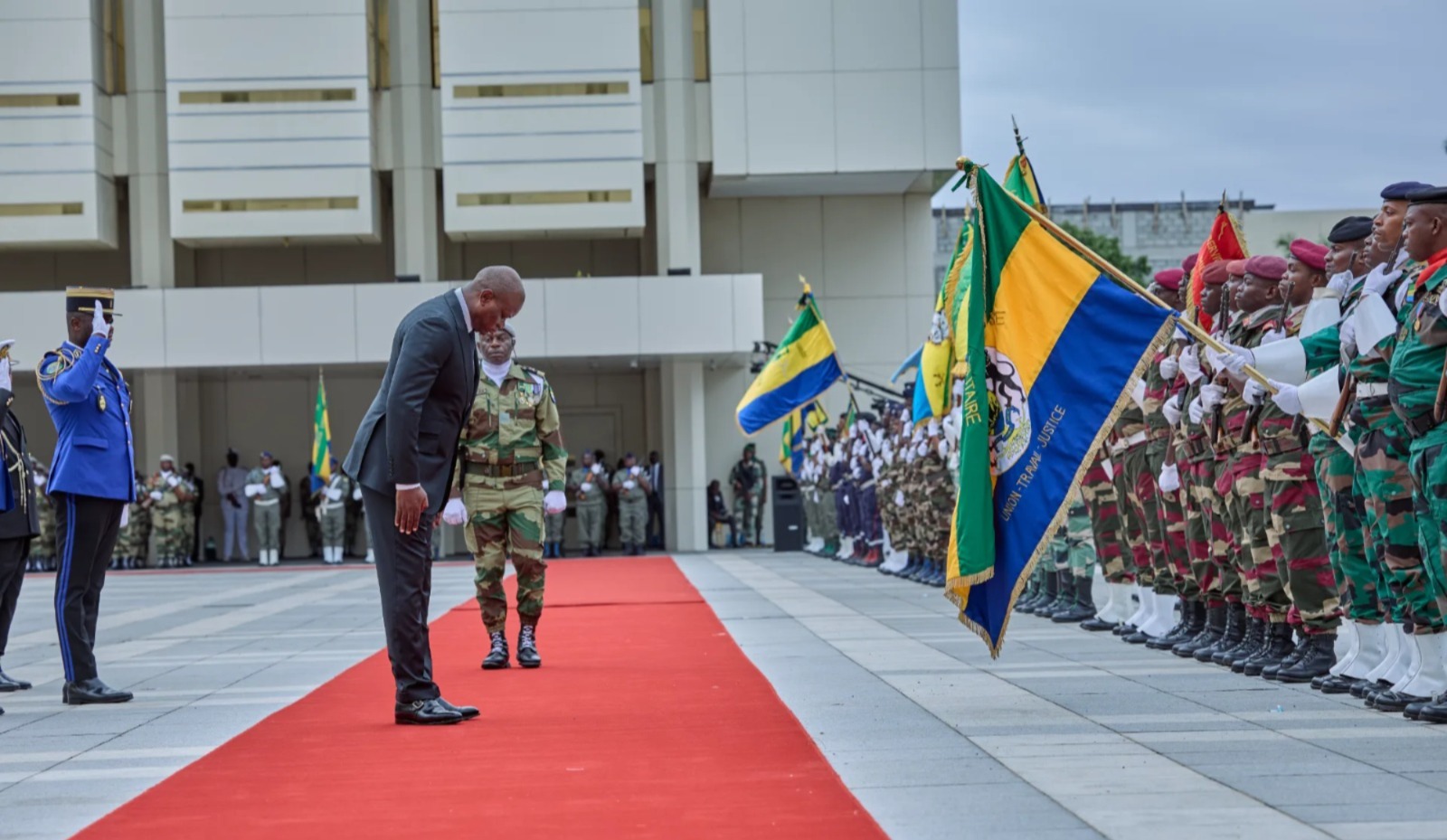 Journée du Drapeau : le Gabon célèbre son unité et ses cultures pour bâtir le « Gabon nouveau »