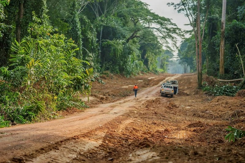 OGOOUÉ-IVINDO : LES GRANDS CHANTIERS ROUTIERS PASSÉS AU CRIBLE