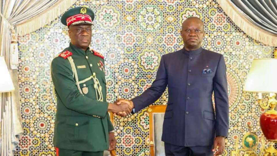 GABON–GUINÉE-BISSAU : OLIGUI NGUEMA ÉCHANGE AVEC LE GÉNÉRAL HORTA INTA A NA MAN