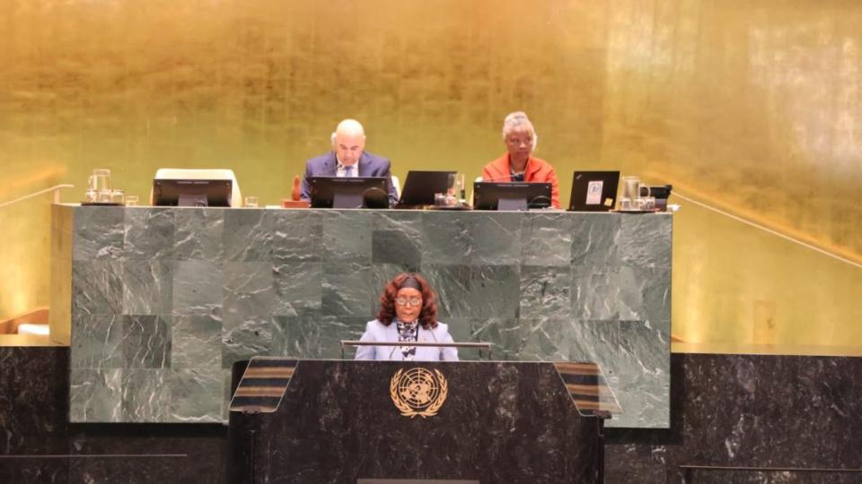 ONU : MARIE-ÉDITH TASSYLA-YE-DOUMBENENY PORTE LA VOIX DU GABON À NEW YORK ONU : MARIE-ÉDITH TASSYLA-YE-DOUMBENENY PORTE LA VOIX DU GABON À NEW YORK