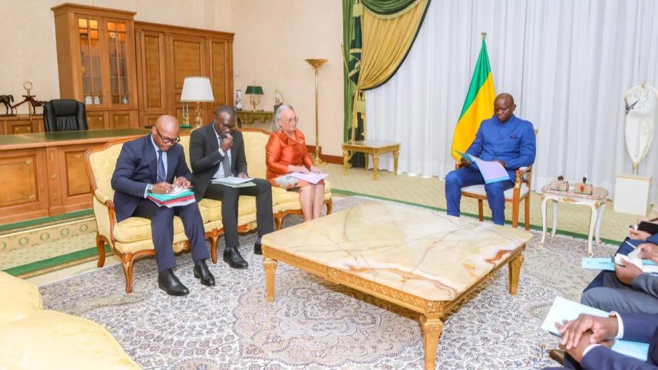Gabon : Oligui Nguema veut remettre l’emploi et la formation professionnelle sur les rails
